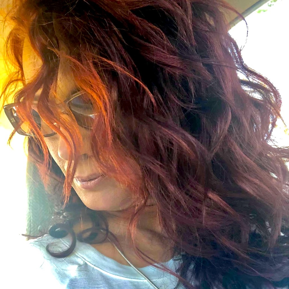 Meet your Posher, Hope